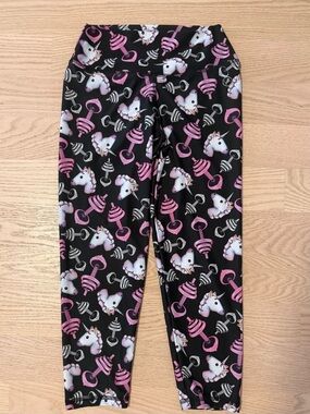 Unicorn & Barbell Workout Capri leggings size S